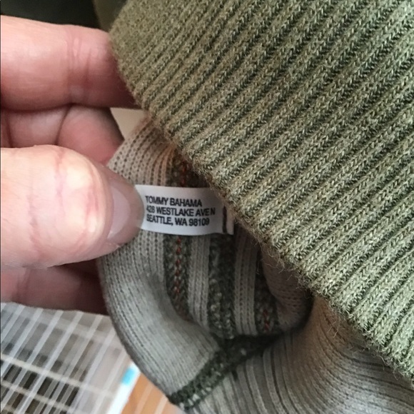 NWOT TOMMY BAHAMA ZIP UP SWEATER LIGHT OLIVE GREEN - Picture 7 of 9